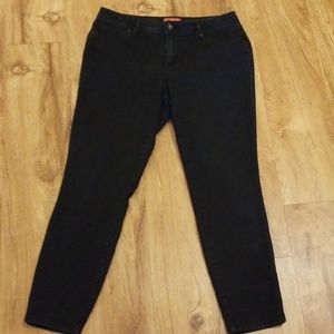 Dressbarn Black Mid-Rise Ankle Pant Woman's Size 10
